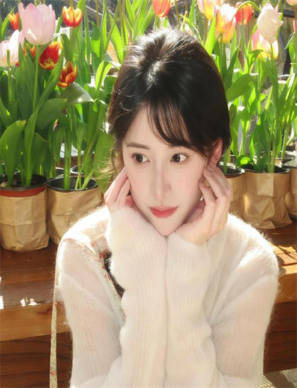 文化研究：《现在，很想见你》如何展现转折的戏剧性设计与情节推进 揭示电影的文化价值与意义