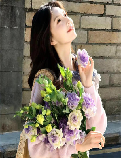 《杜鹃花儿开》的技术突破：CGI特效实现技术创新提升观影体验 提升电影工业的技术水平